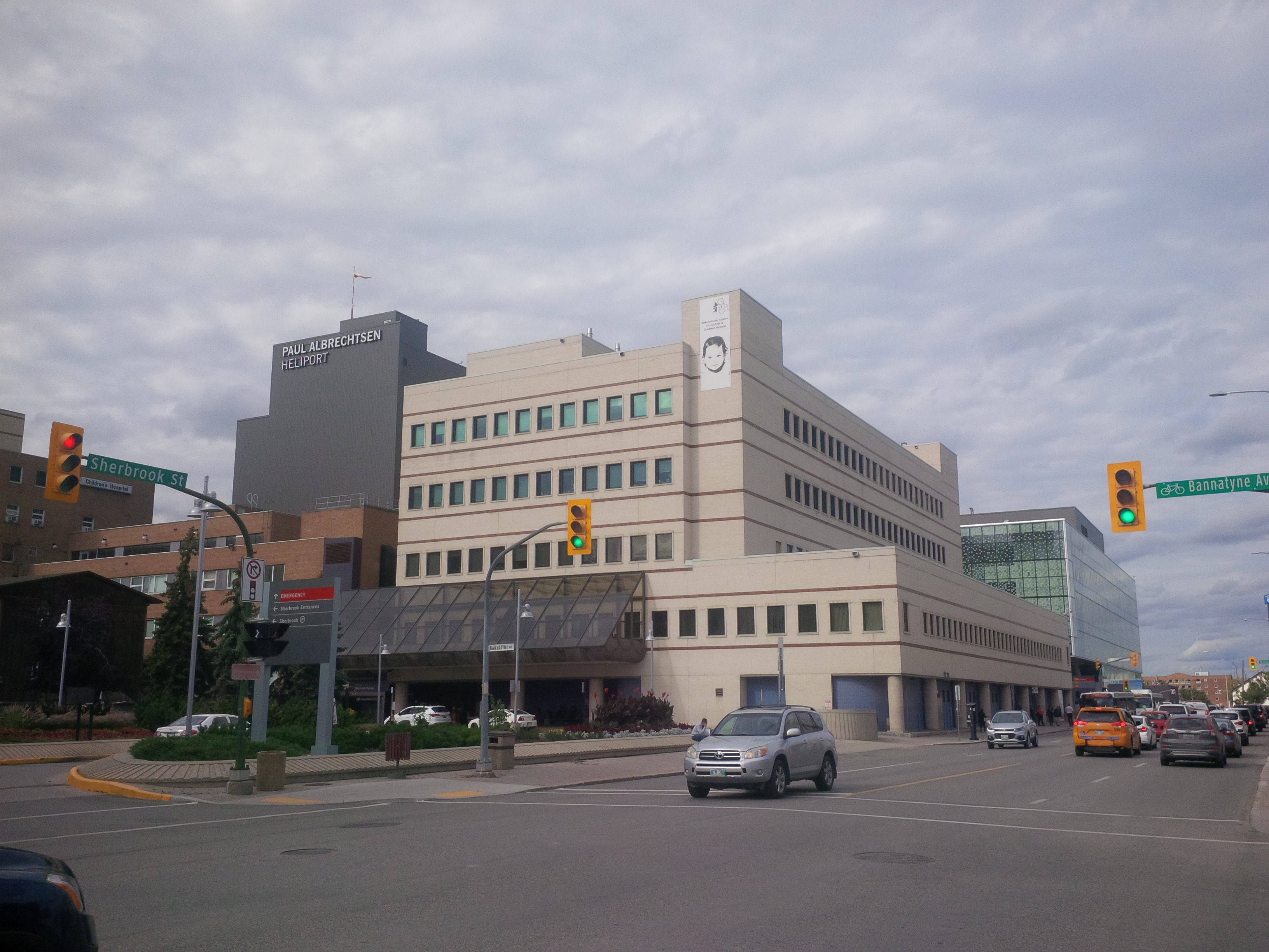 Children's Hospital of Winnipeg Complex.jpg